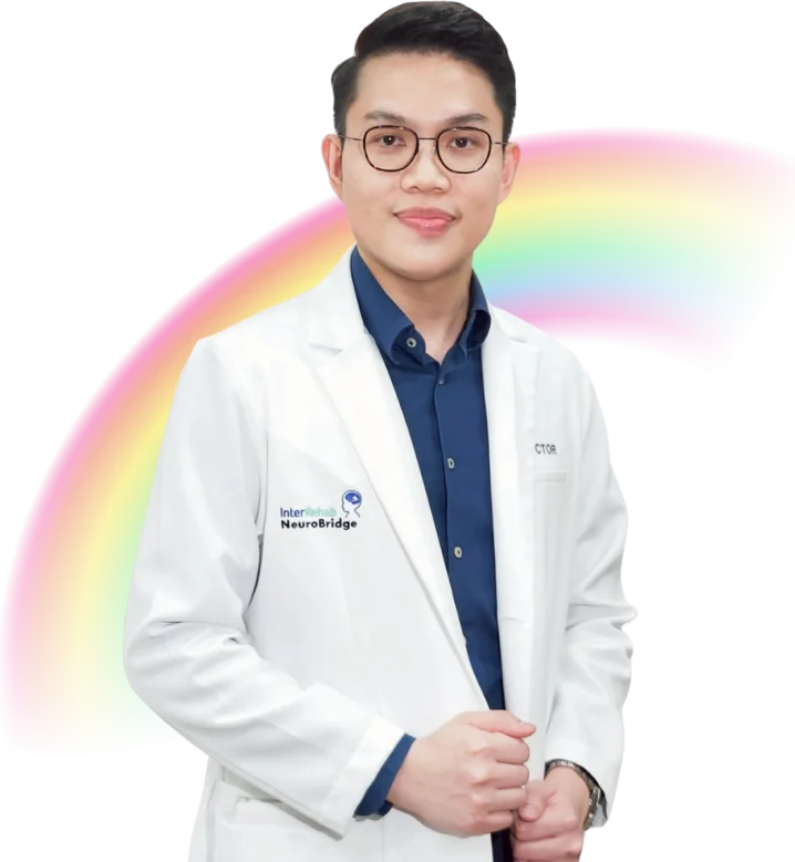 นพ.ฐชิภัทร เสรีอรุโณ (หมอมิ้นต์) แพทย์เวชศาสตร์ฟื้นฟู InterRehab NeuroBridge